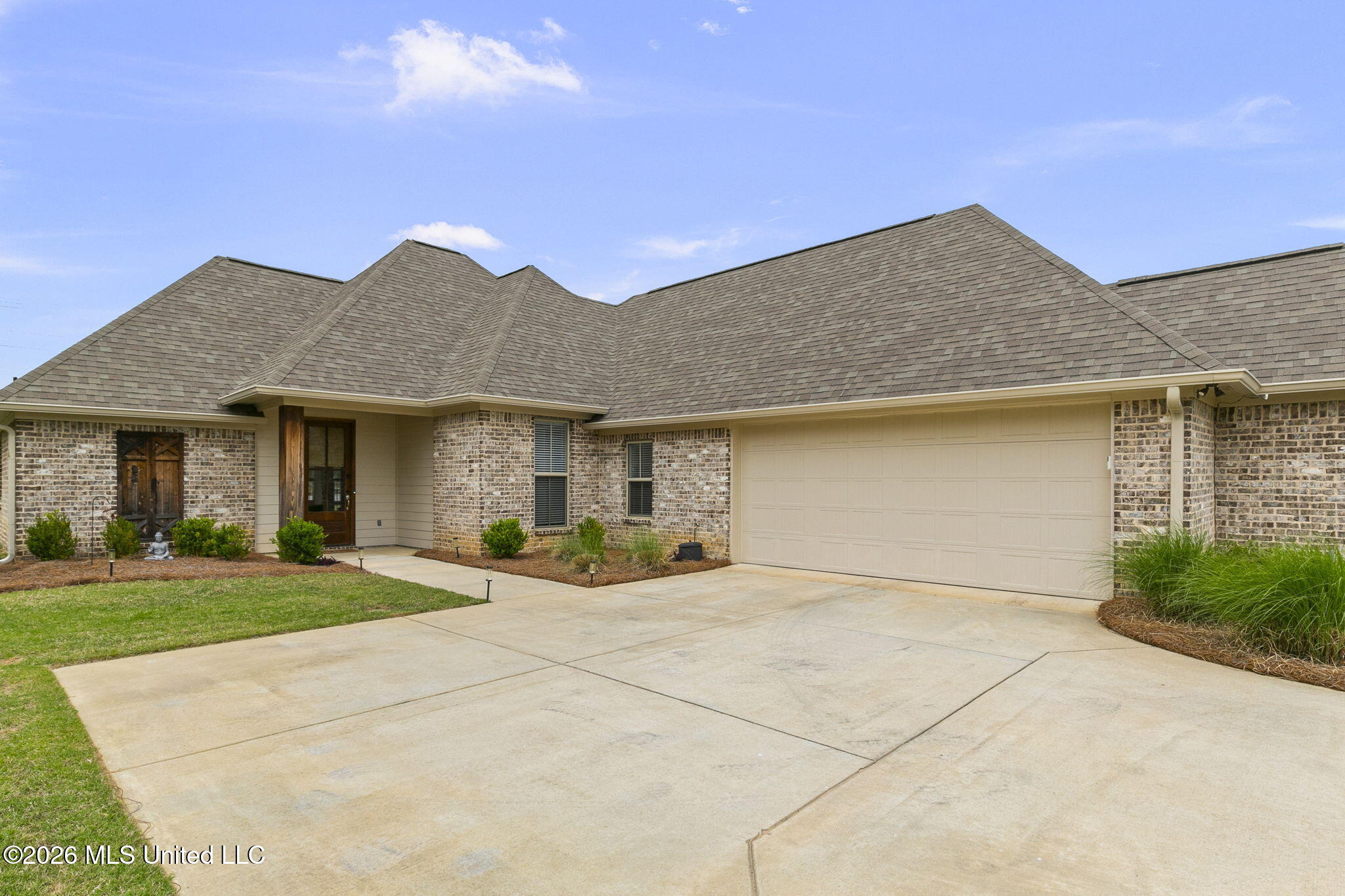 113 Bridgewater Loop Madison, MS 39110 - Photo 5 of 51 Front of house 5