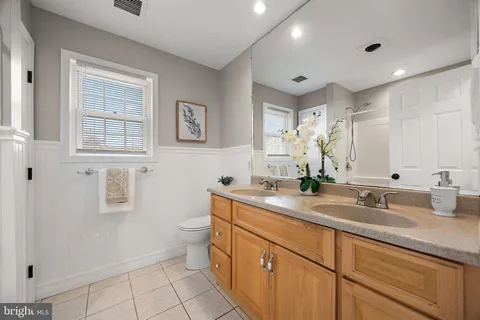 $355,000 | 17 Love Lane, Norwood, PA 19074