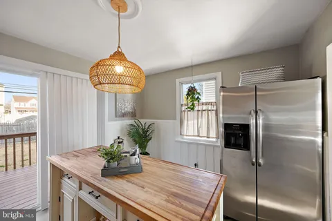 $355,000 | 17 Love Lane, Norwood, PA 19074