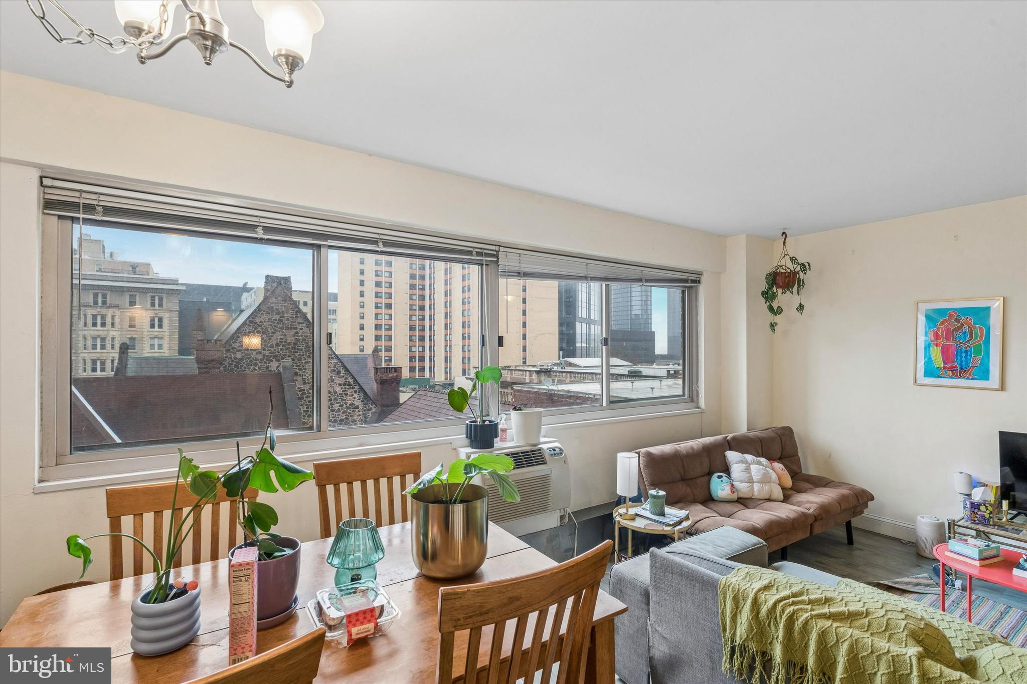 2101-17 Chestnut Street, Unit 618 Philadelphia, PA 19103 - Photo 12 of 25