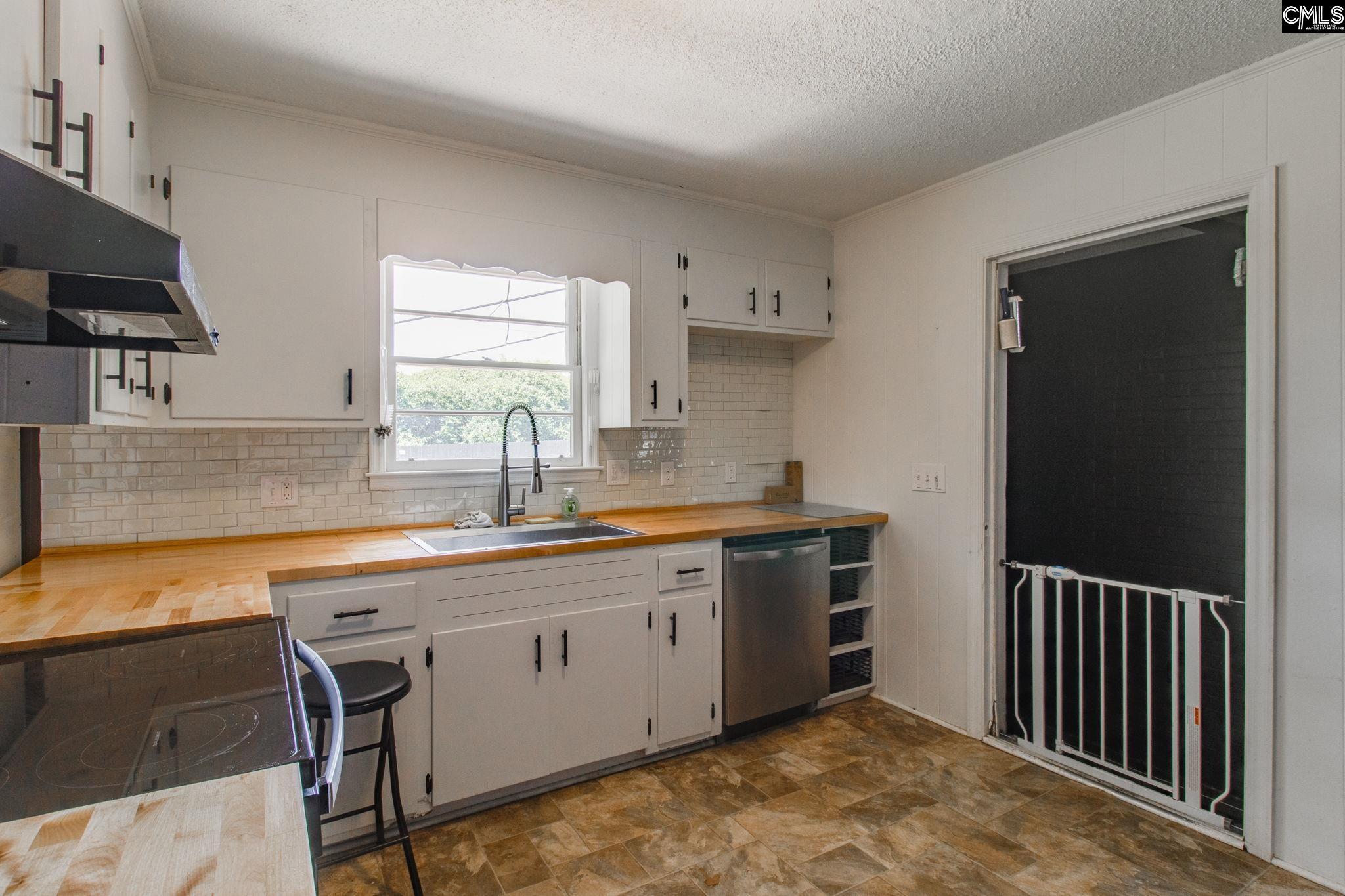 429 Stirlington Road Columbia, SC 29212 - Photo 13 of 32