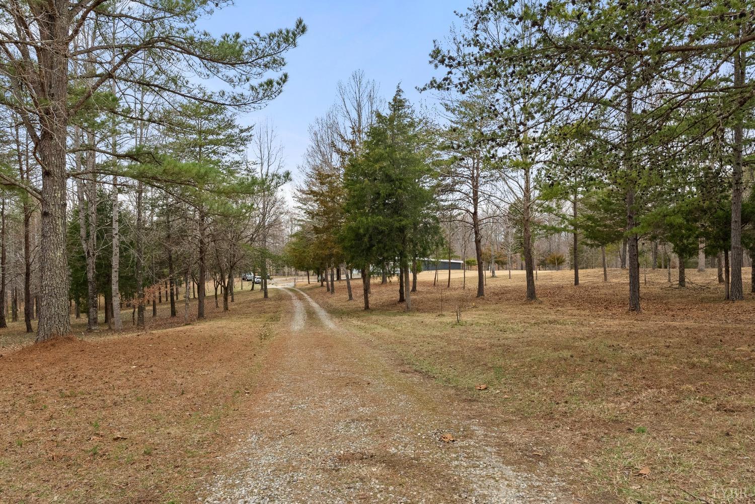 3405 Red House Road Phenix, VA 23959 - Photo 14 of 23