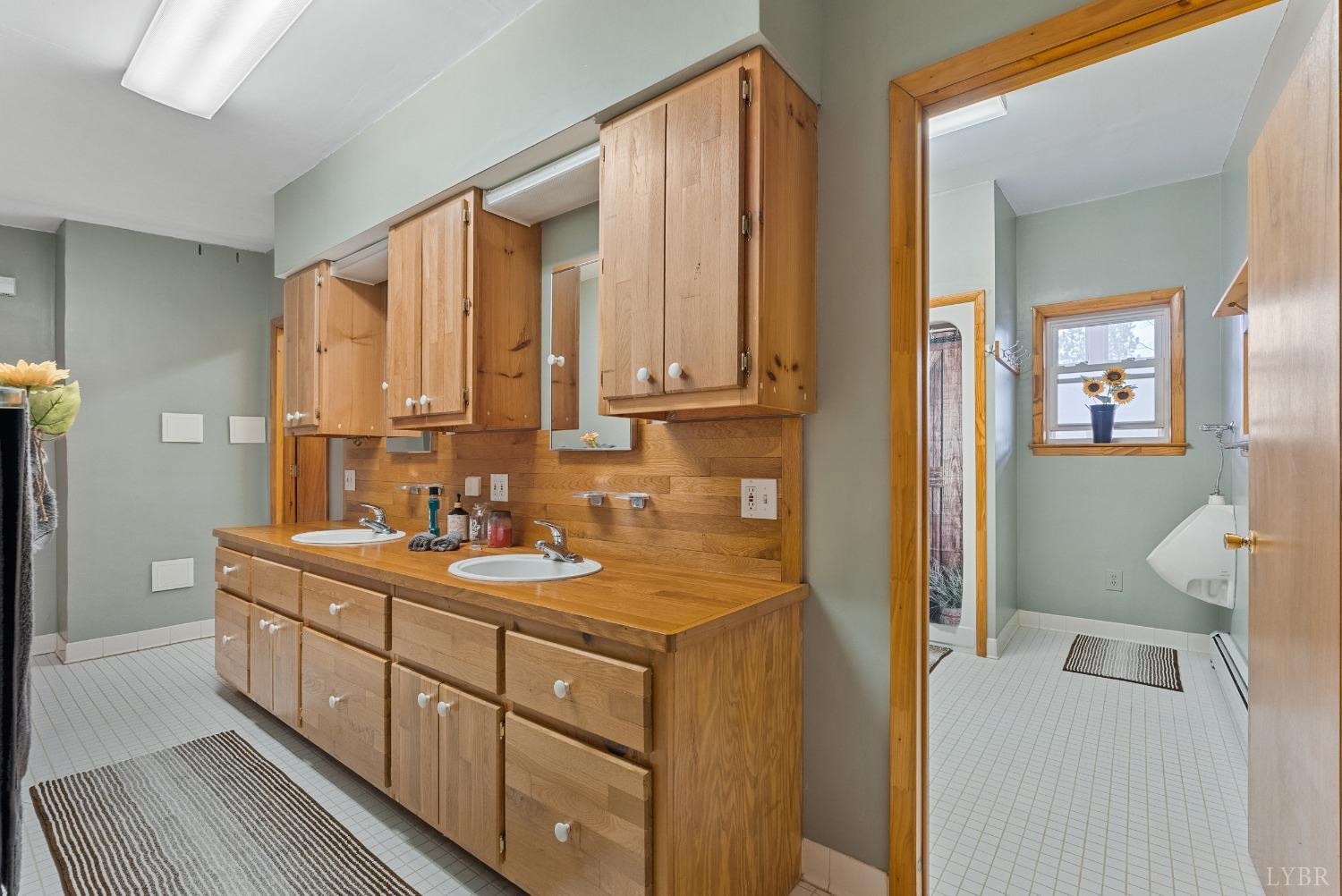 3405 Red House Road Phenix, VA 23959 - Photo 9 of 23