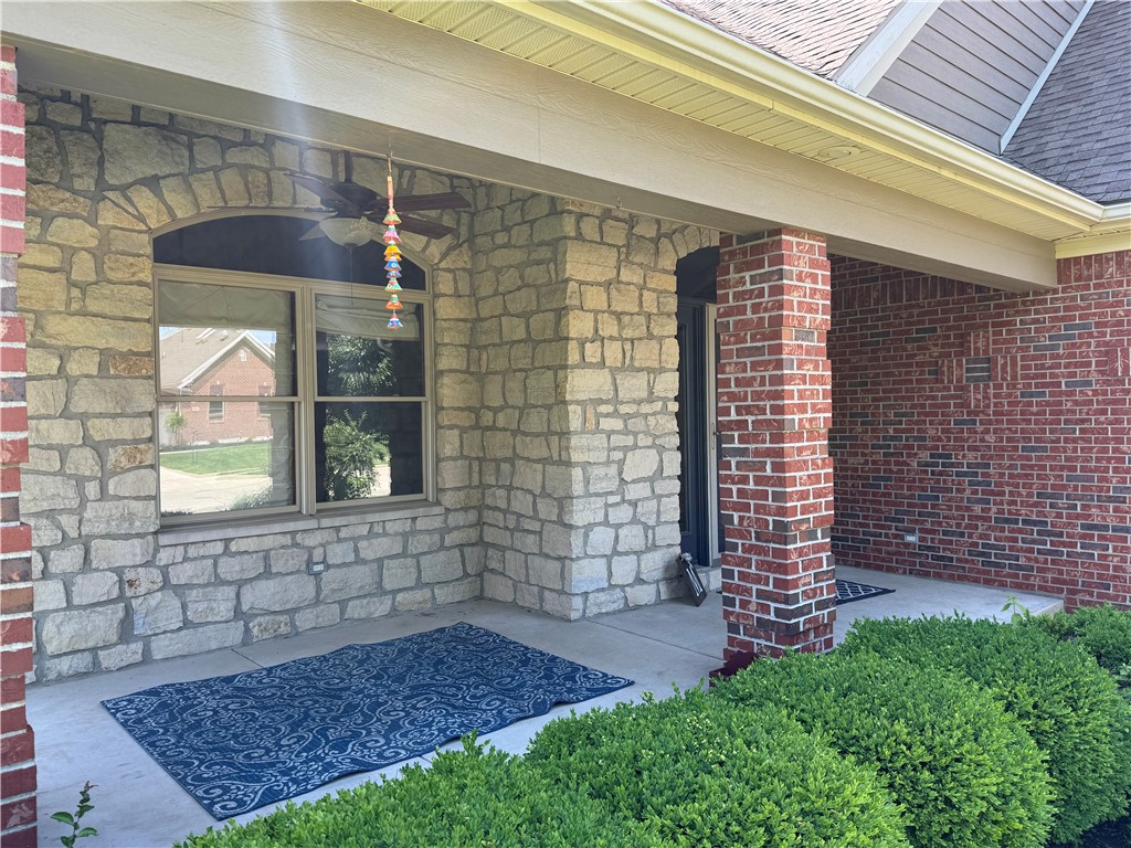 738 Governors Road Troy, OH 45373 - Photo 7 of 32