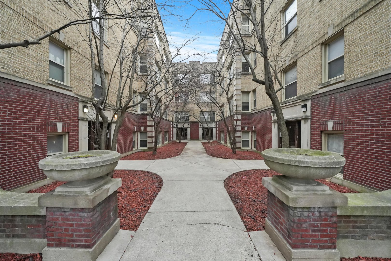 4845 North Harding Avenue, Unit 3 Chicago, IL 60625 - Photo 16 of 17