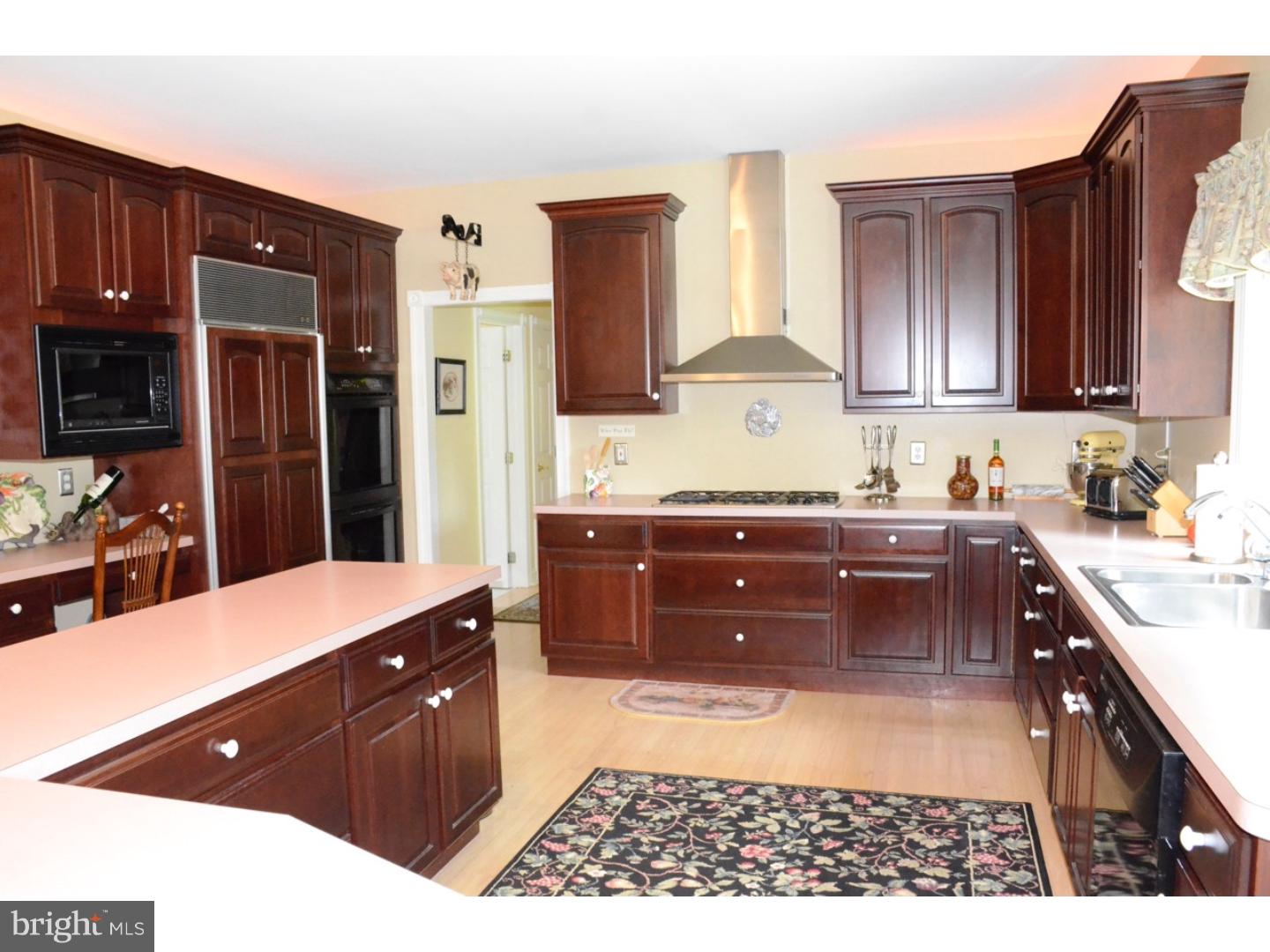 300 Fislerville Road Mullica Hill, NJ 08062 - Photo 3 of 25 Gallery Image 3