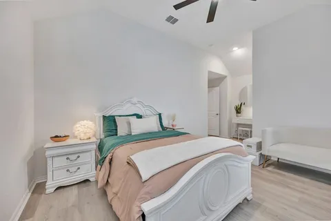 $599,900 | 16928 Mirador Way, Justin, TX 76247