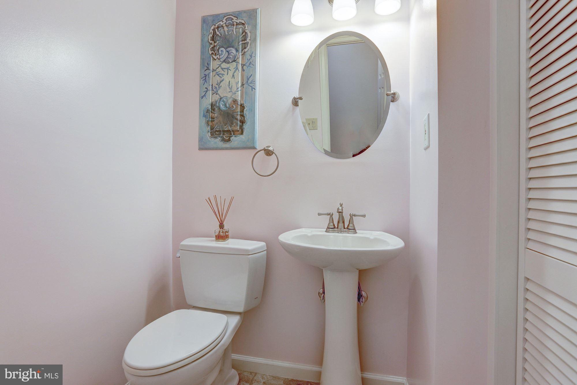 6373 Wind Rider Way Columbia, MD 21045 - Photo 23 of 27 Powder Room