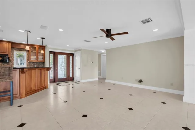 $5,700 | 309 Buttonwood Lane, Largo, FL 33770