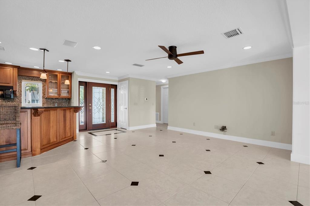 309 Buttonwood Lane Largo, FL 33770 - Photo 16 of 48