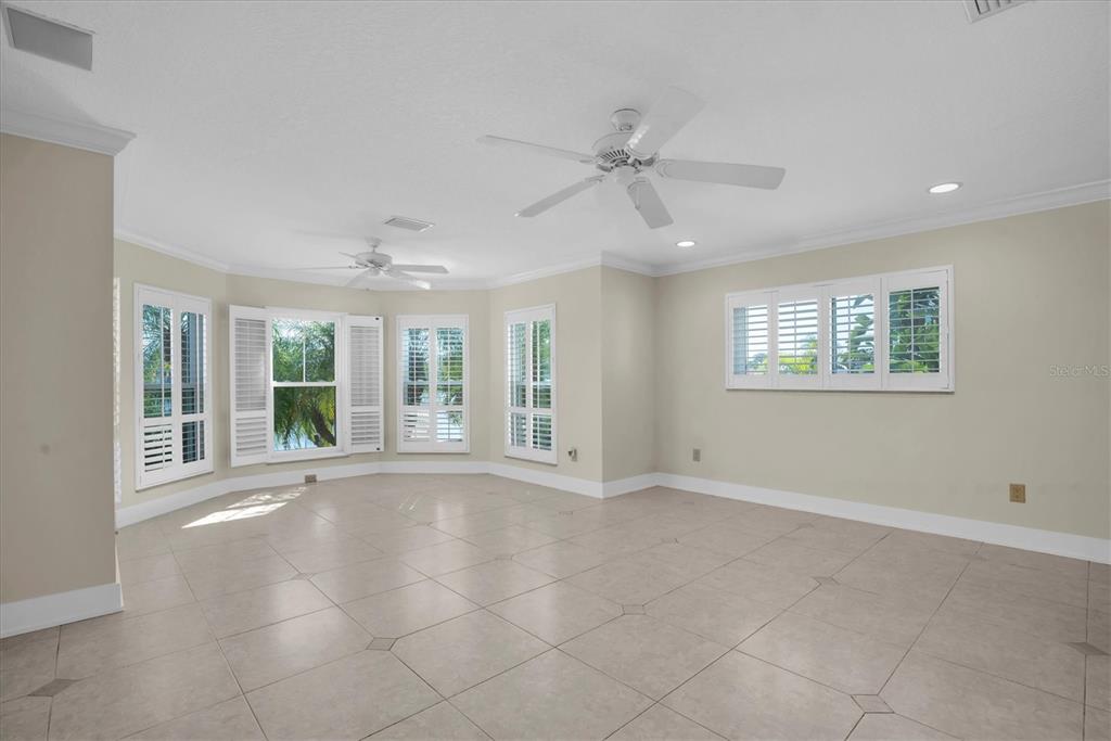 309 Buttonwood Lane Largo, FL 33770 - Photo 24 of 48
