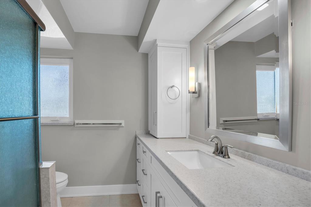 309 Buttonwood Lane Largo, FL 33770 - Photo 32 of 48