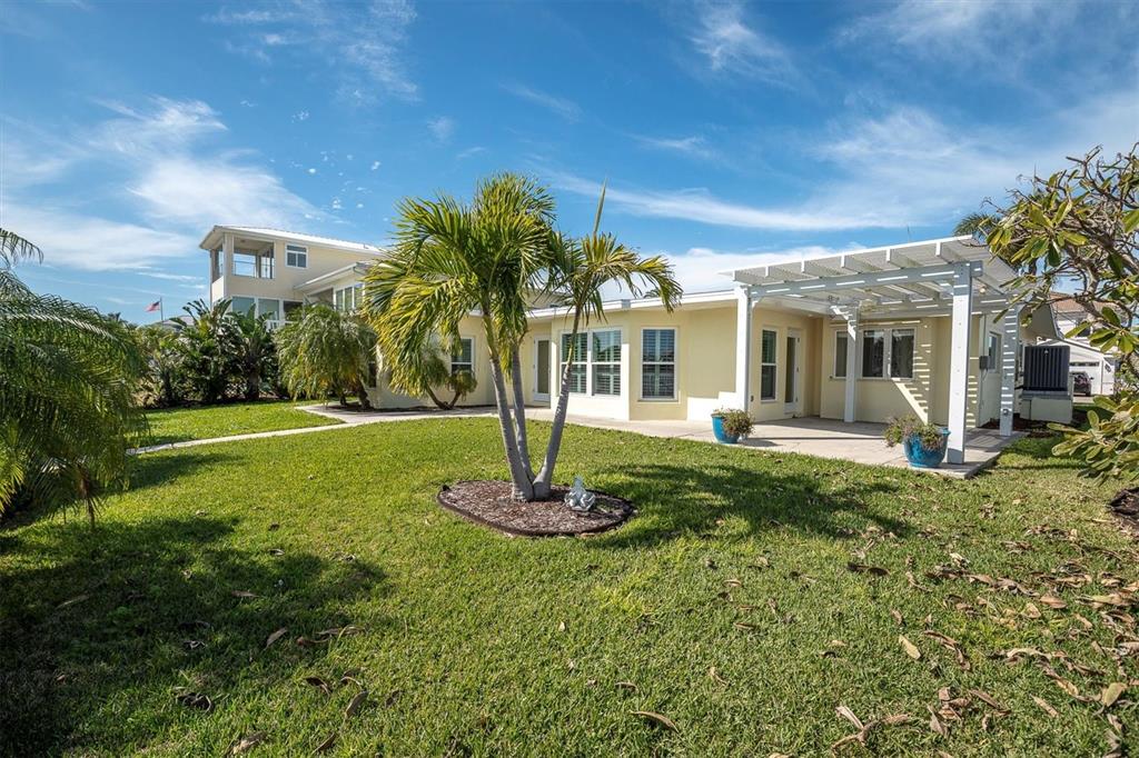 309 Buttonwood Lane Largo, FL 33770 - Photo 36 of 48