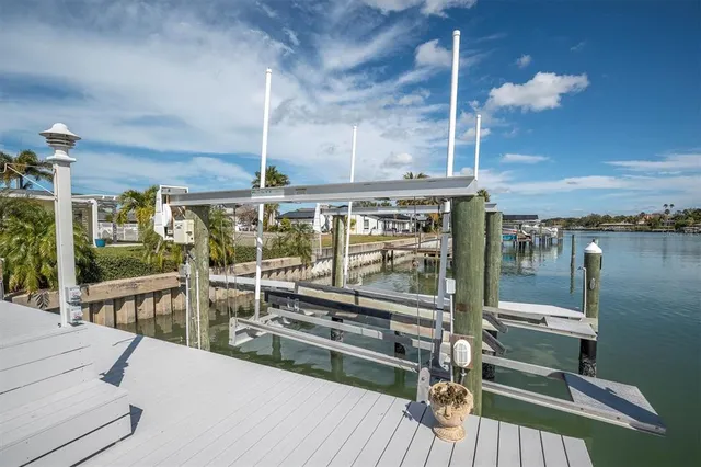 $5,700 | 309 Buttonwood Lane, Largo, FL 33770