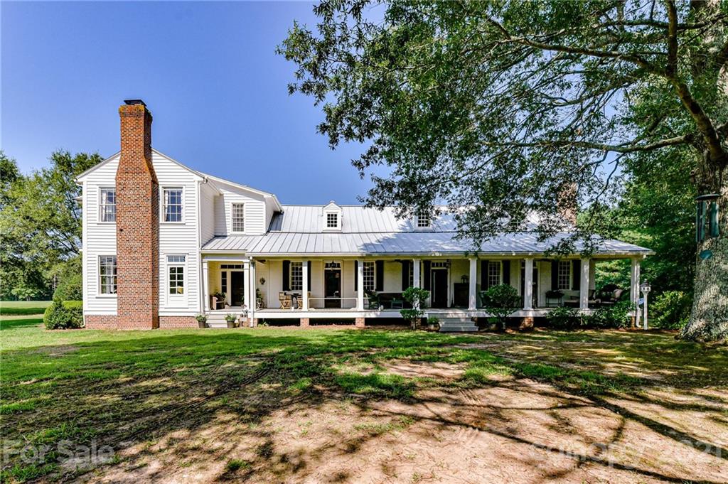 2539 Wooten Road Chester, SC 29706 - Photo 5 of 46 a front view of a house with garden