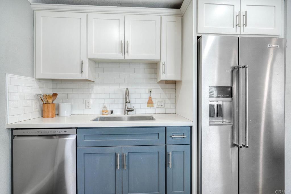 513 Smilax Road Vista, CA 92081 - Photo 15 of 42