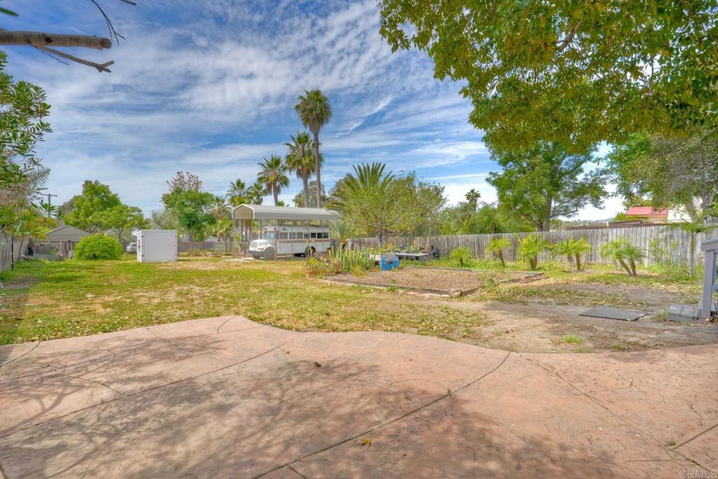 513 Smilax Road Vista, CA 92081 - Photo 32 of 42