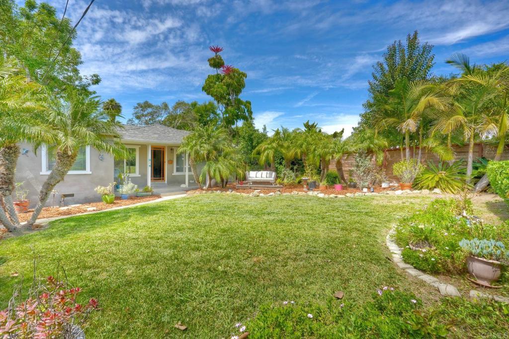 513 Smilax Road Vista, CA 92081 - Photo 4 of 42