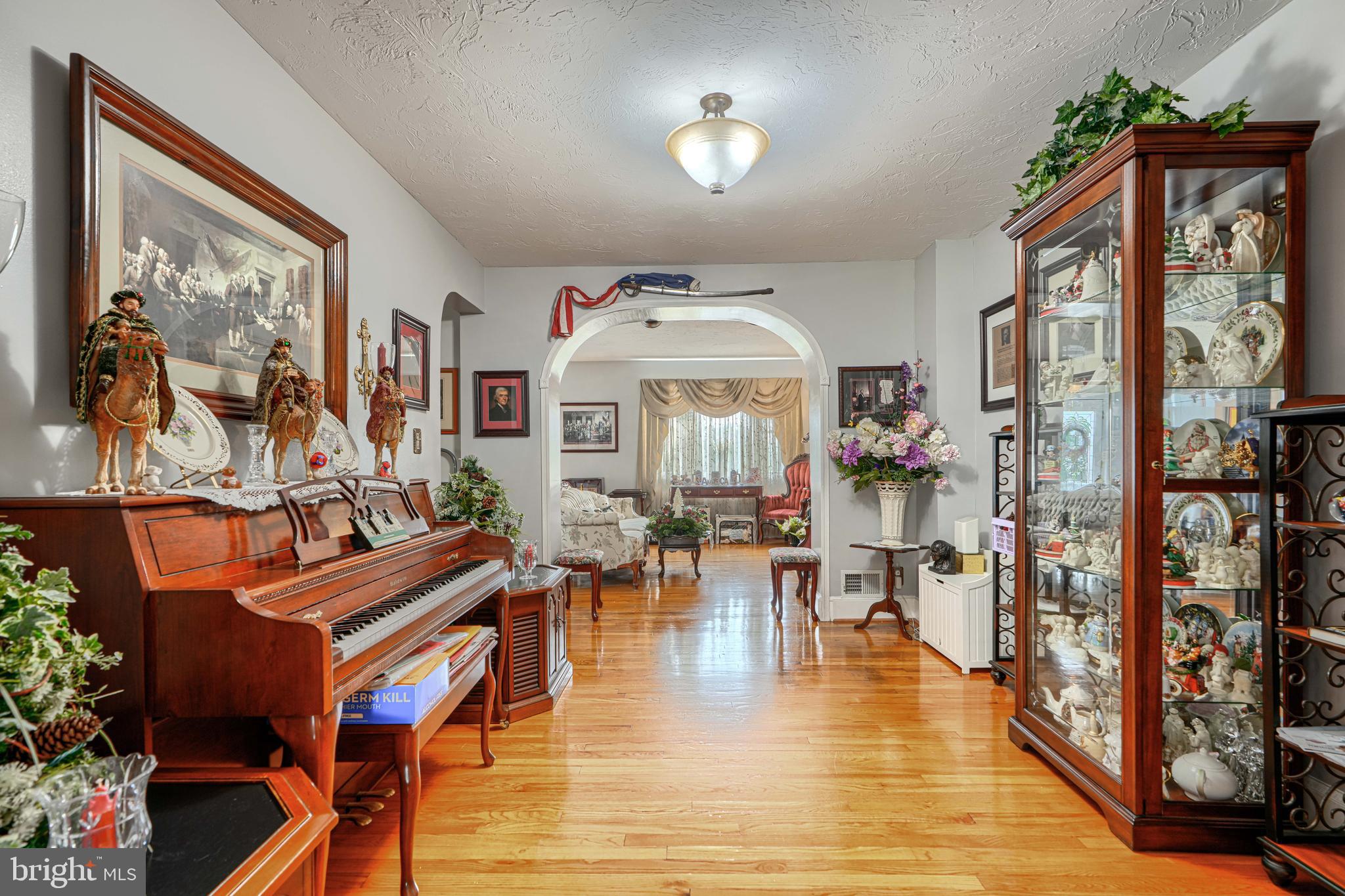 7218 Sollers Point Road Baltimore, MD 21222 - Photo 14 of 68