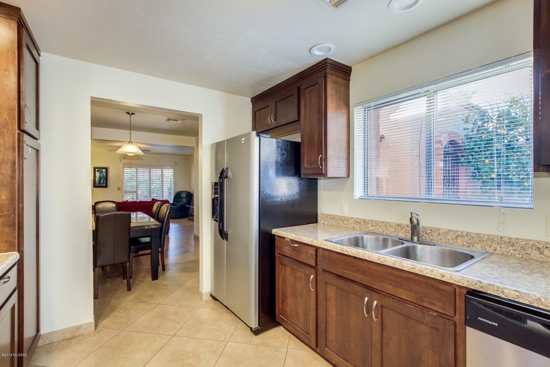 4246 East Allison Road Tucson, AZ 85712 - Photo 9 of 21 Gallery Image 9