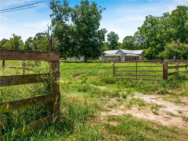 $324,000 | 6448 Baton Rouge Avenue, Mansura, LA 71350