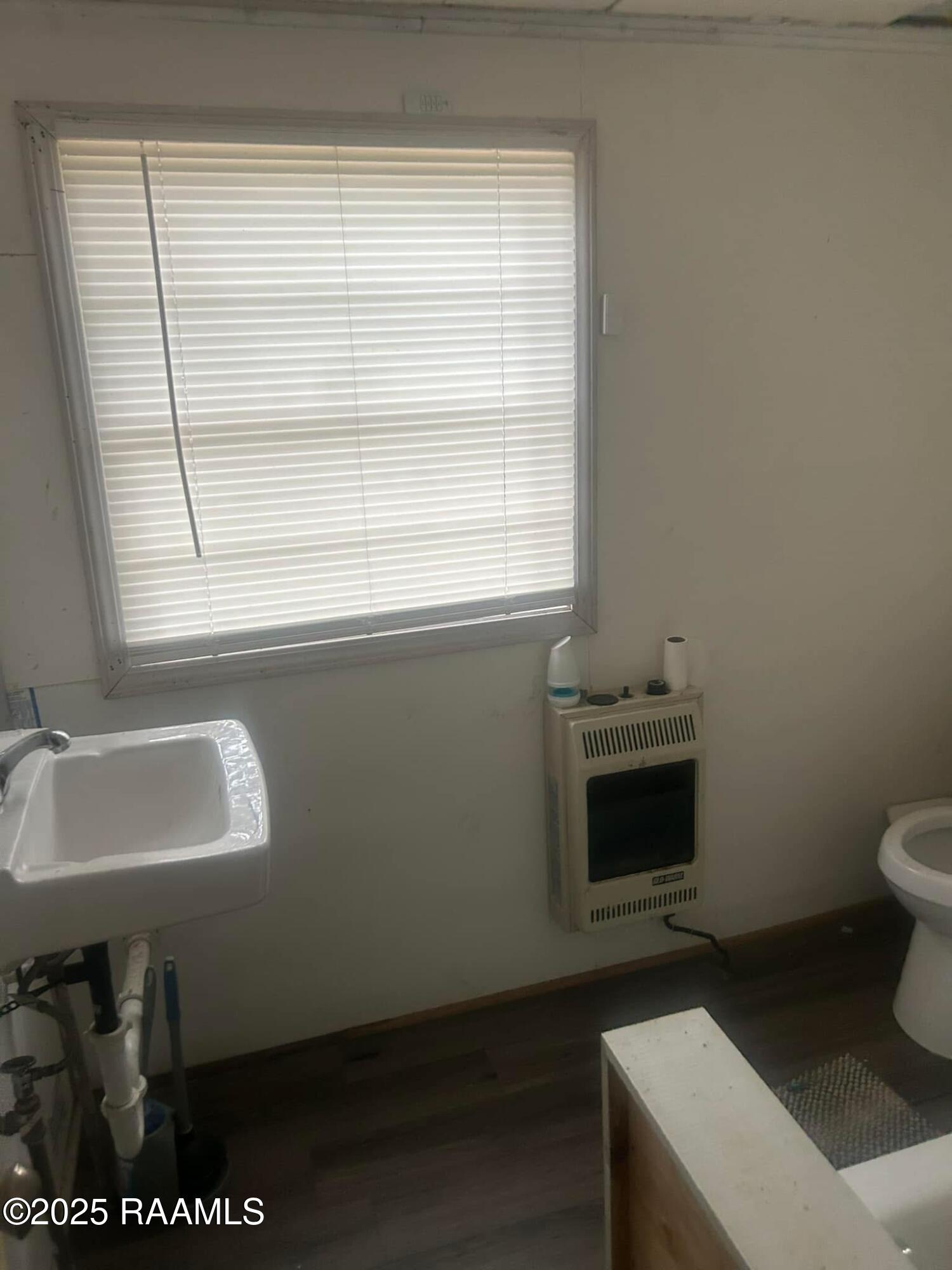 633 Halphen Street Opelousas, LA 70570 - Photo 6 of 8 IMG_0128