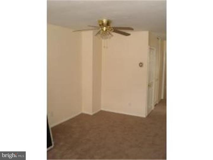 3893 Fairdale Road Philadelphia, PA 19154 - Photo 5 of 8 Dining Room