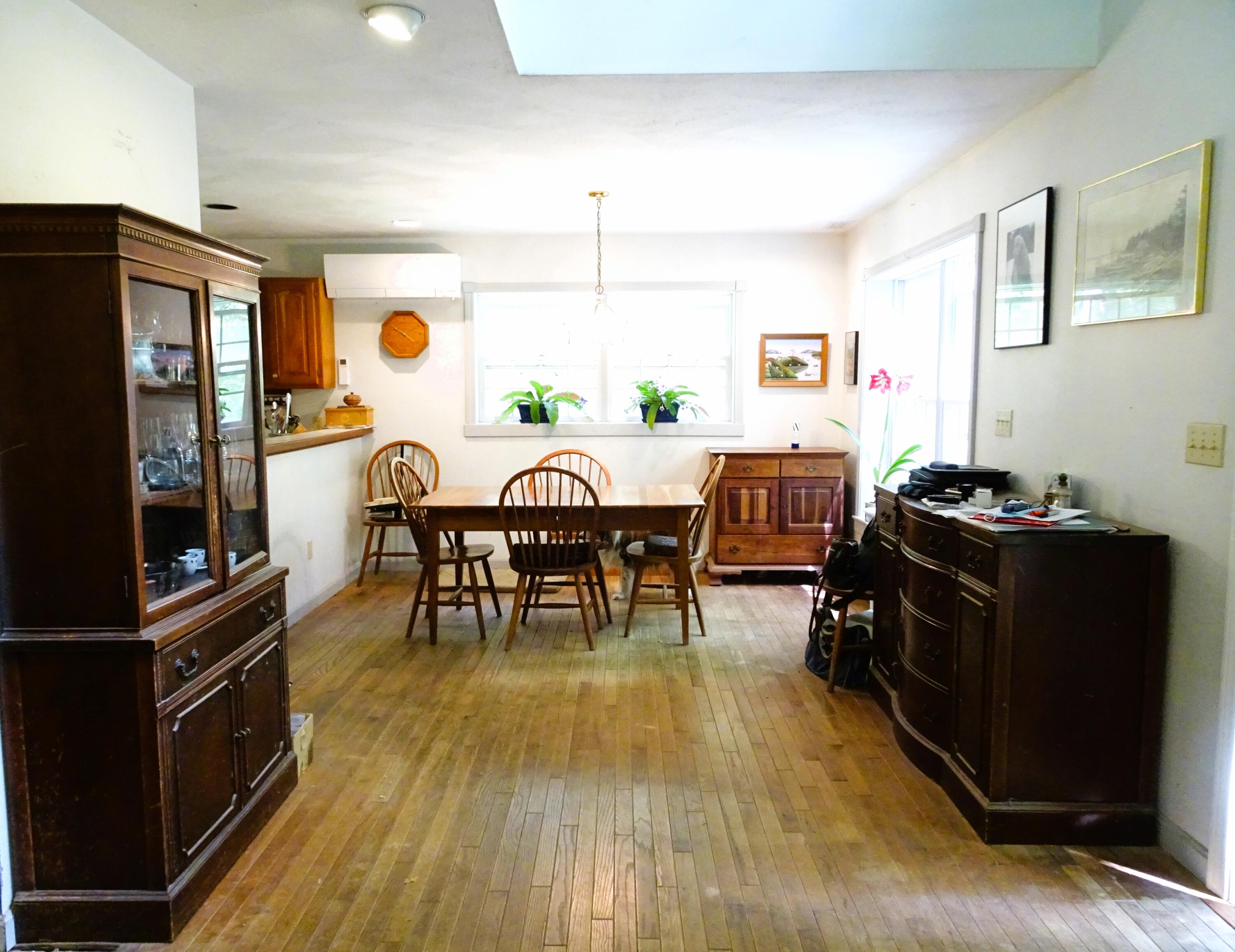 284 Webbs Mills Road Raymond, ME 04071 - Photo 7 of 33 Dining room DSC06306