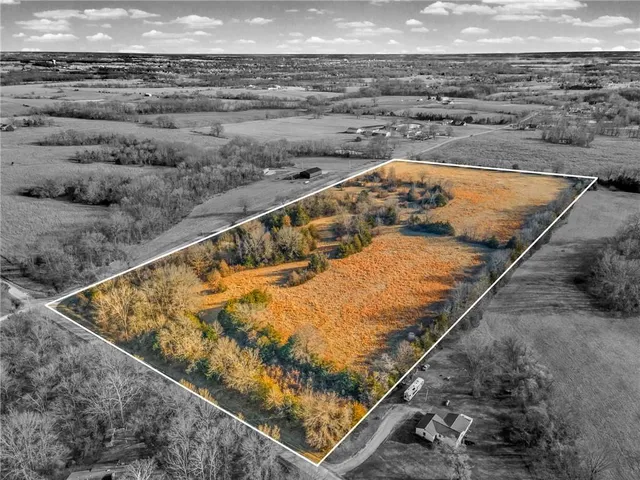 $270,000 | 10155 Liv 233, Chillicothe, MO 64601