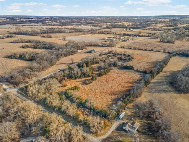 $270,000 | 10155 Liv 233, Chillicothe, MO 64601