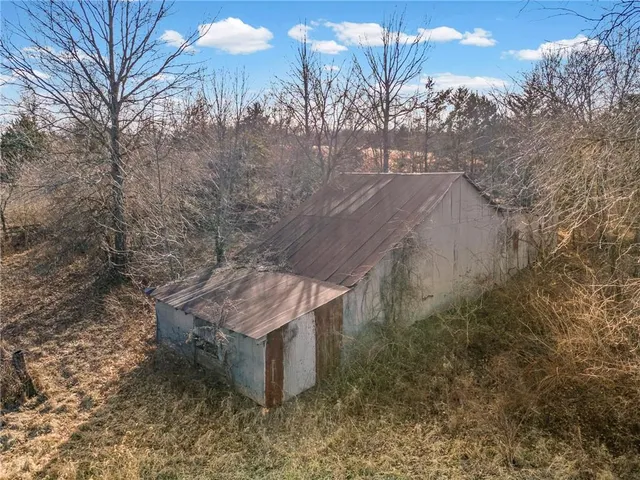 $270,000 | 10155 Liv 233, Chillicothe, MO 64601