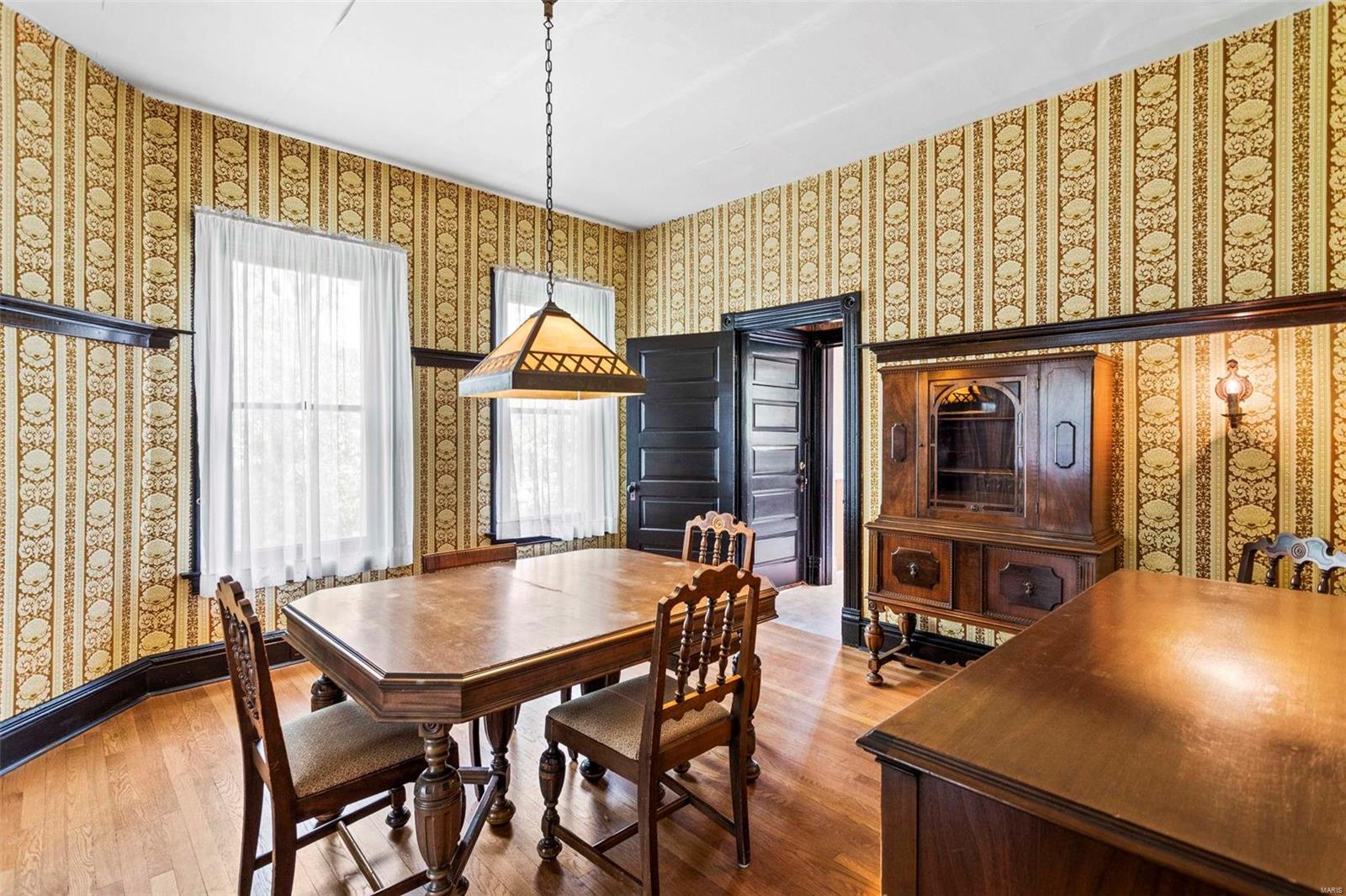 108 Jefferson Road St. Louis, MO 63119 - Photo 11 of 58 Gallery Image 11