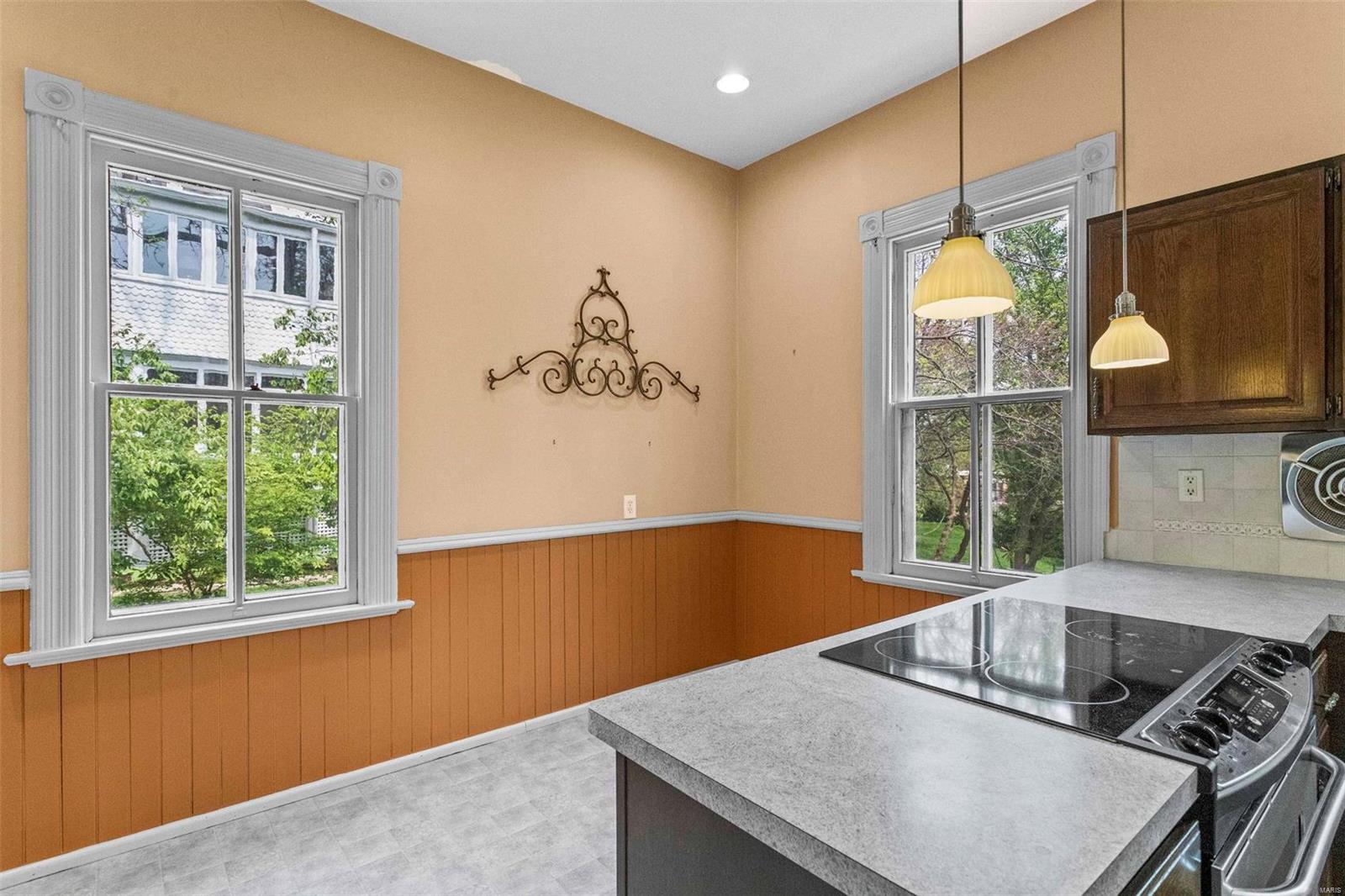108 Jefferson Road St. Louis, MO 63119 - Photo 16 of 58 Gallery Image 16