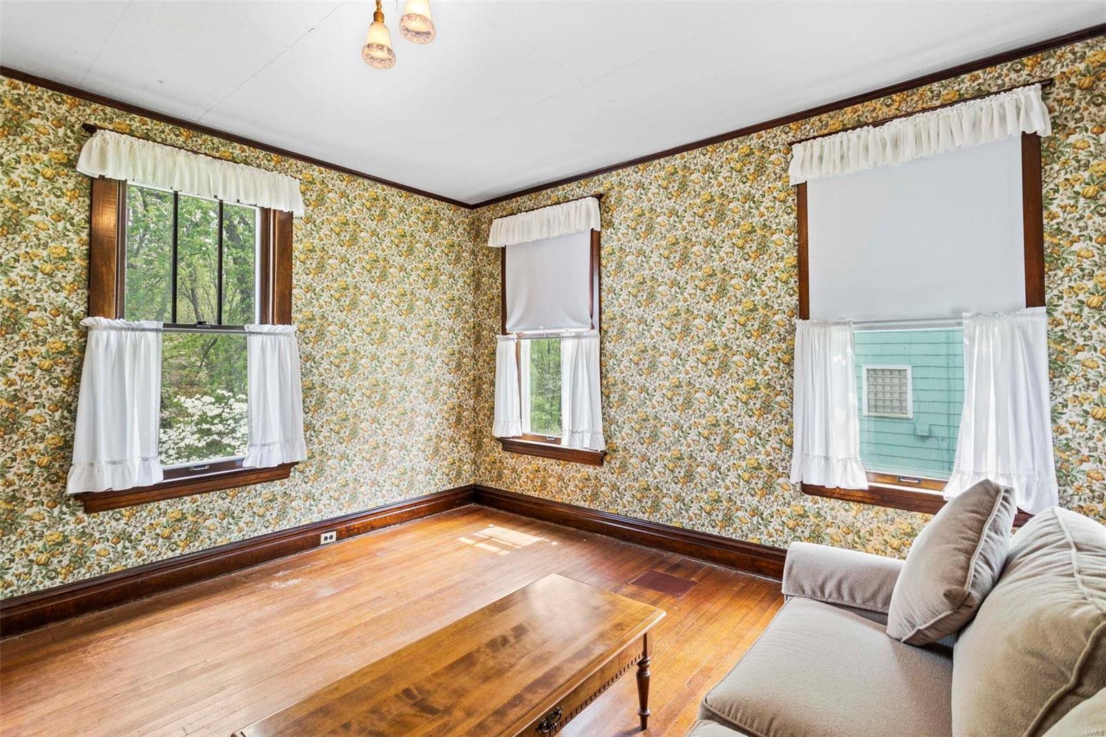 108 Jefferson Road St. Louis, MO 63119 - Photo 34 of 58 Gallery Image 34