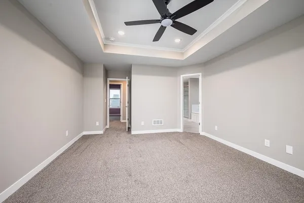 $429,950 | 931 168th Street, Basehor, KS 66007