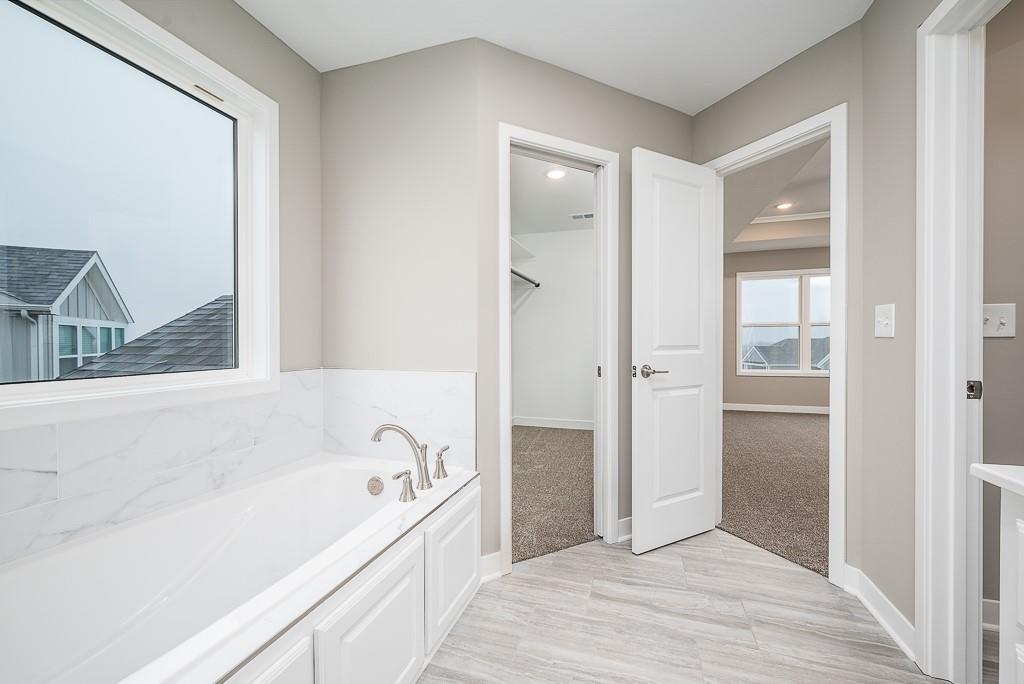 931 168th Street Basehor, KS 66007 - Photo 16 of 25