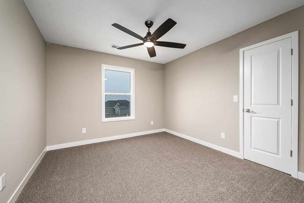 931 168th Street Basehor, KS 66007 - Photo 21 of 25