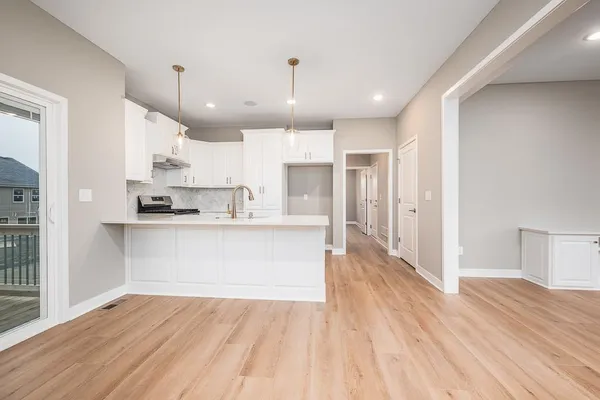 $429,950 | 931 168th Street, Basehor, KS 66007