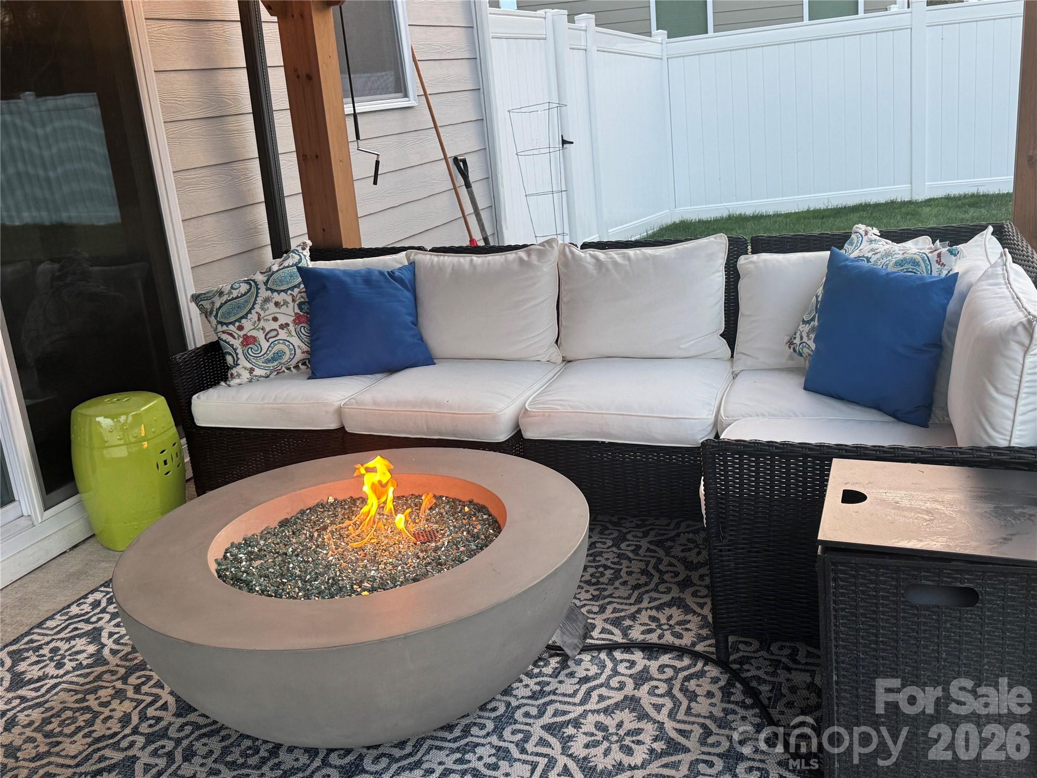 383 Fox Cove Road Hendersonville, NC 28792 - Photo 4 of 6