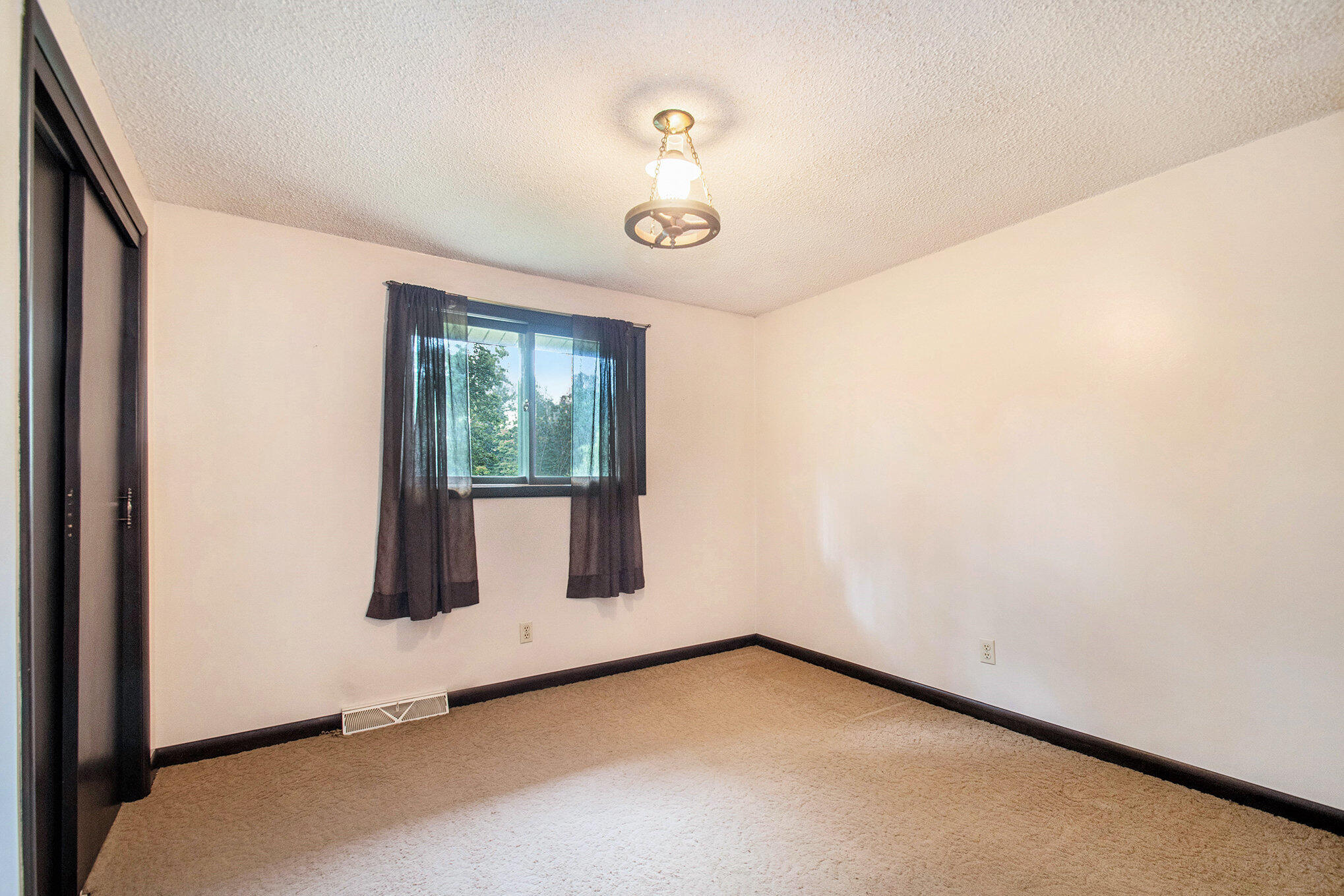 3084 East Snow Road Berrien Springs, MI 49103 - Photo 20 of 27 019_dsc_6804_13