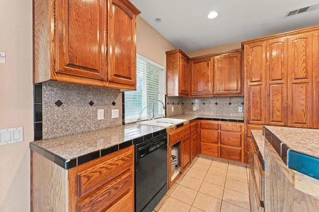 $465,000 | 4116 Desertaire Drive, Modesto, CA 95355