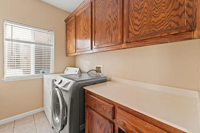 $465,000 | 4116 Desertaire Drive, Modesto, CA 95355