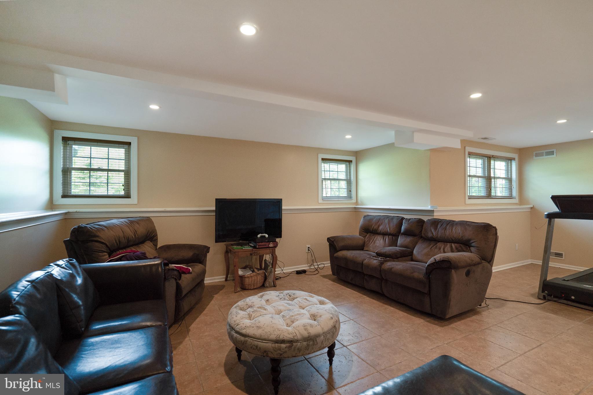 24 Hansel Road Newtown, PA 18940 - Photo 31 of 39