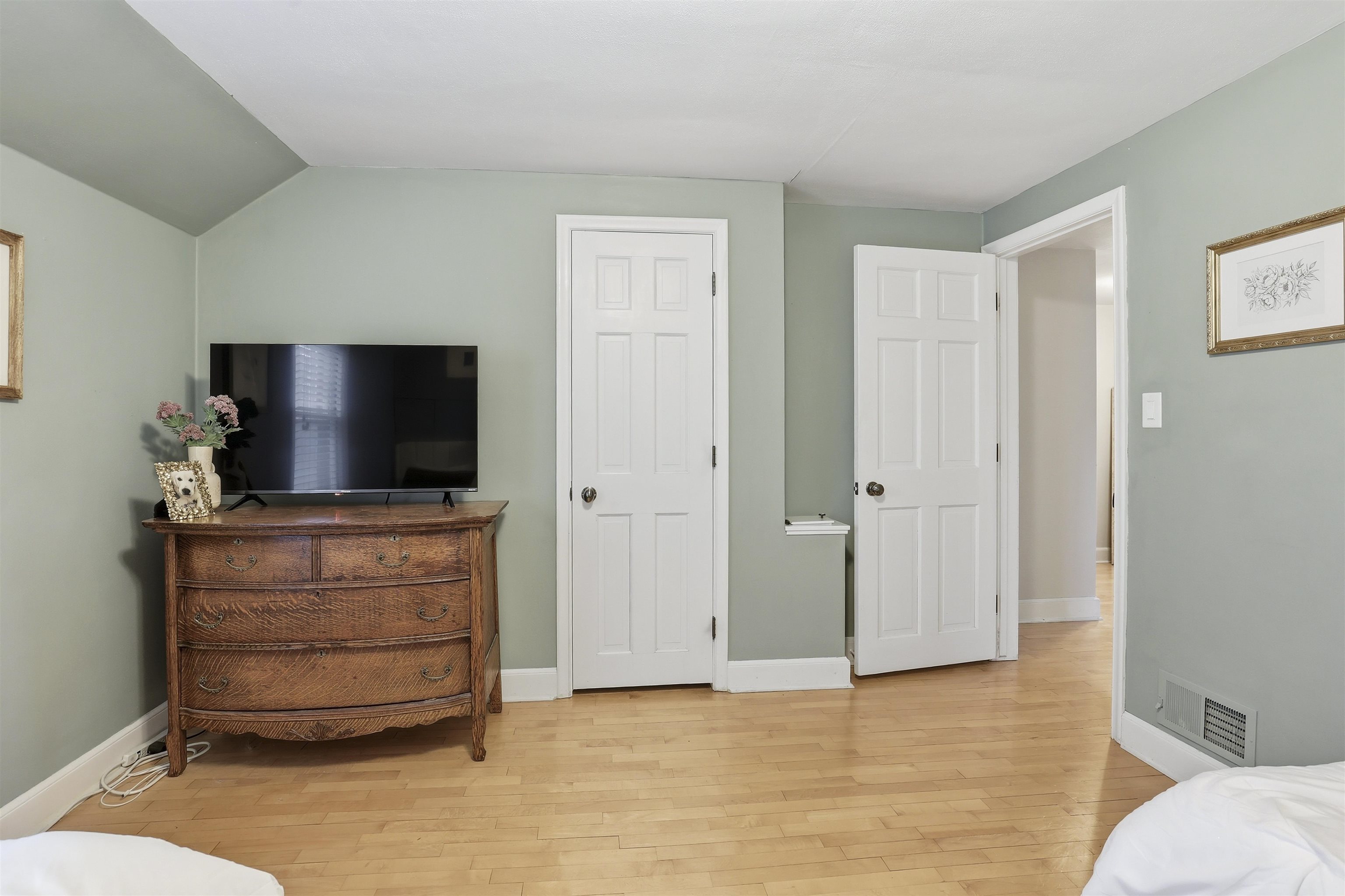 1820 North Superior Street Appleton, WI 54911 - Photo 22 of 31