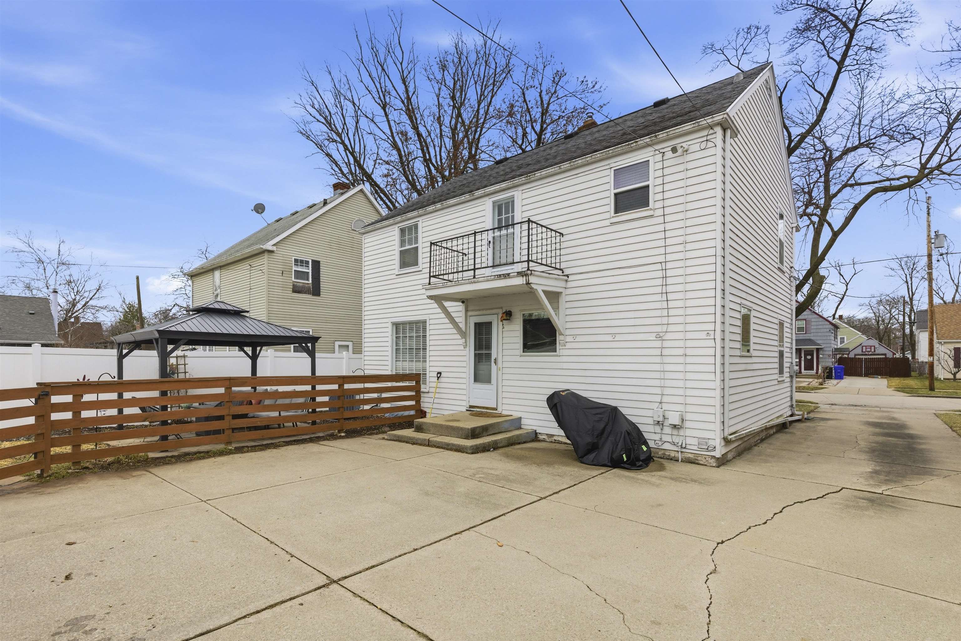 1820 North Superior Street Appleton, WI 54911 - Photo 27 of 31