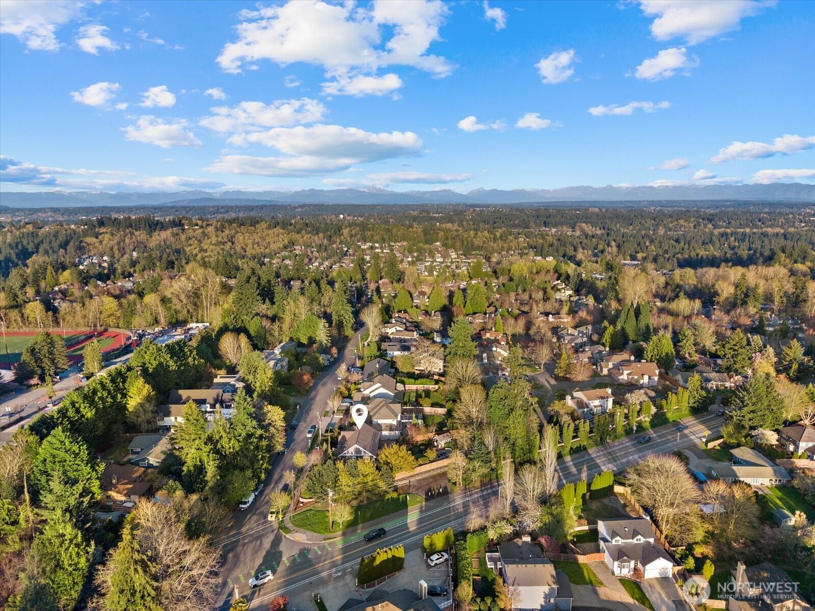8907 Northeast 152nd Place Bothell, WA 98011 - Photo 38 of 40