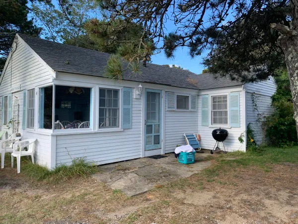 $599,999 | 260 Kendrick Avenue, Unit 4, Wellfleet, MA 02667