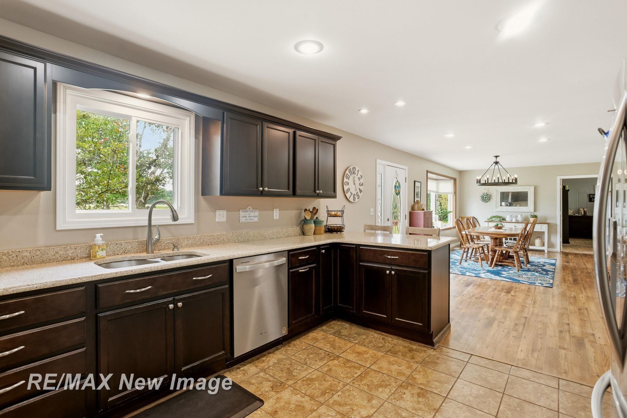 8385 Canada Road Birch Run, MI 48415 - Photo 12 of 58