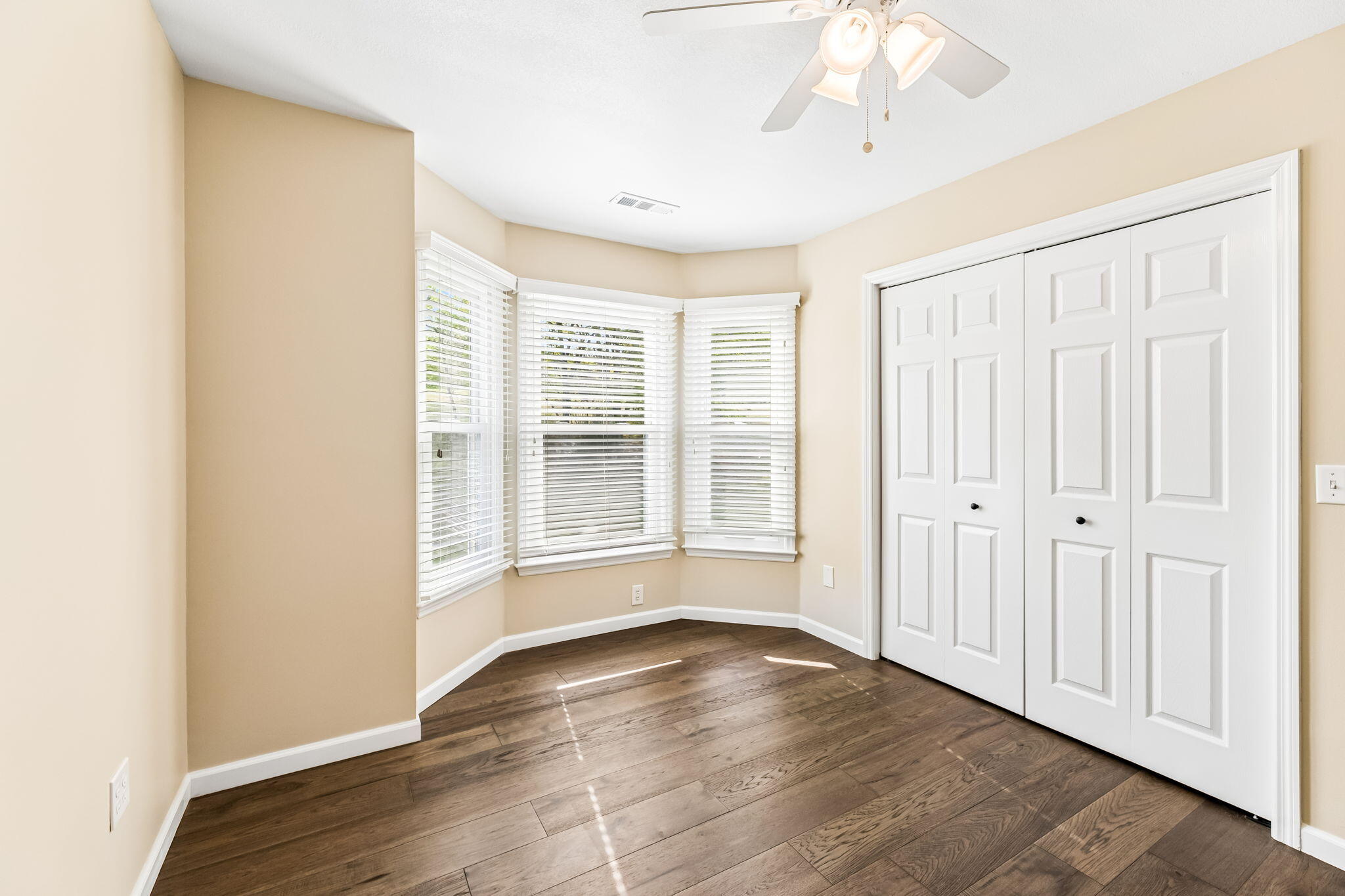 2931 Gold Point Circle South Hixson, TN 37343 - Photo 33 of 90 43-2931 Gold Point Cir S TN 37343 - 056