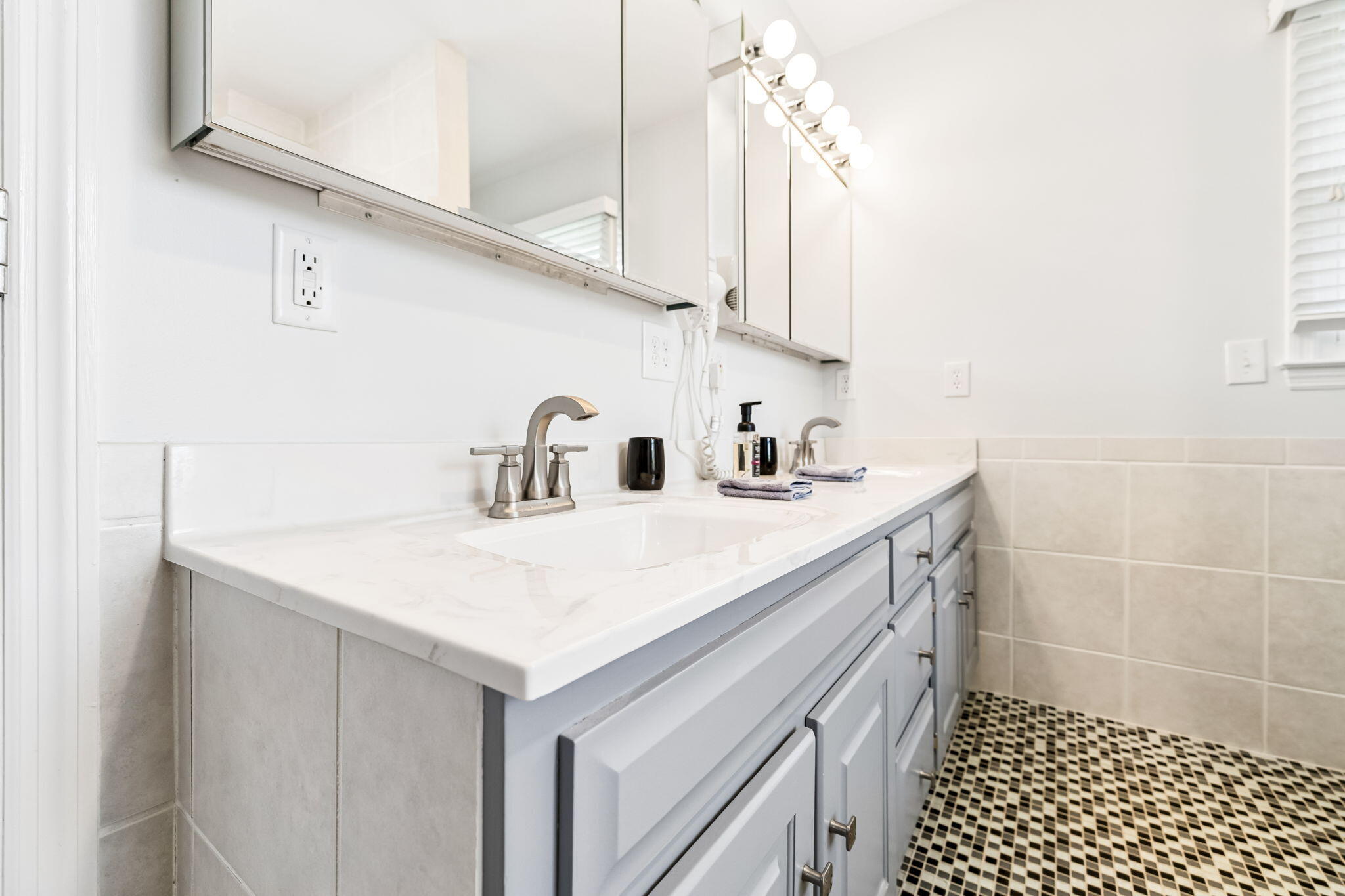 2931 Gold Point Circle South Hixson, TN 37343 - Photo 41 of 90 51-2931 Gold Point Cir S TN 37343 - 064